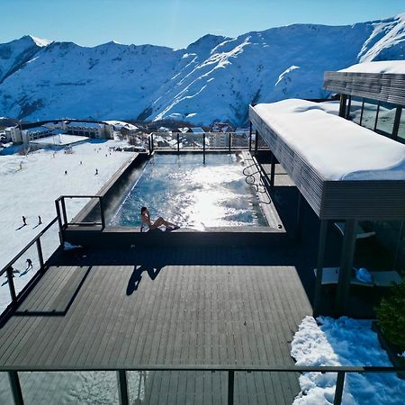 Gudauri Loft Hotel Exterior foto The 7132 Summit