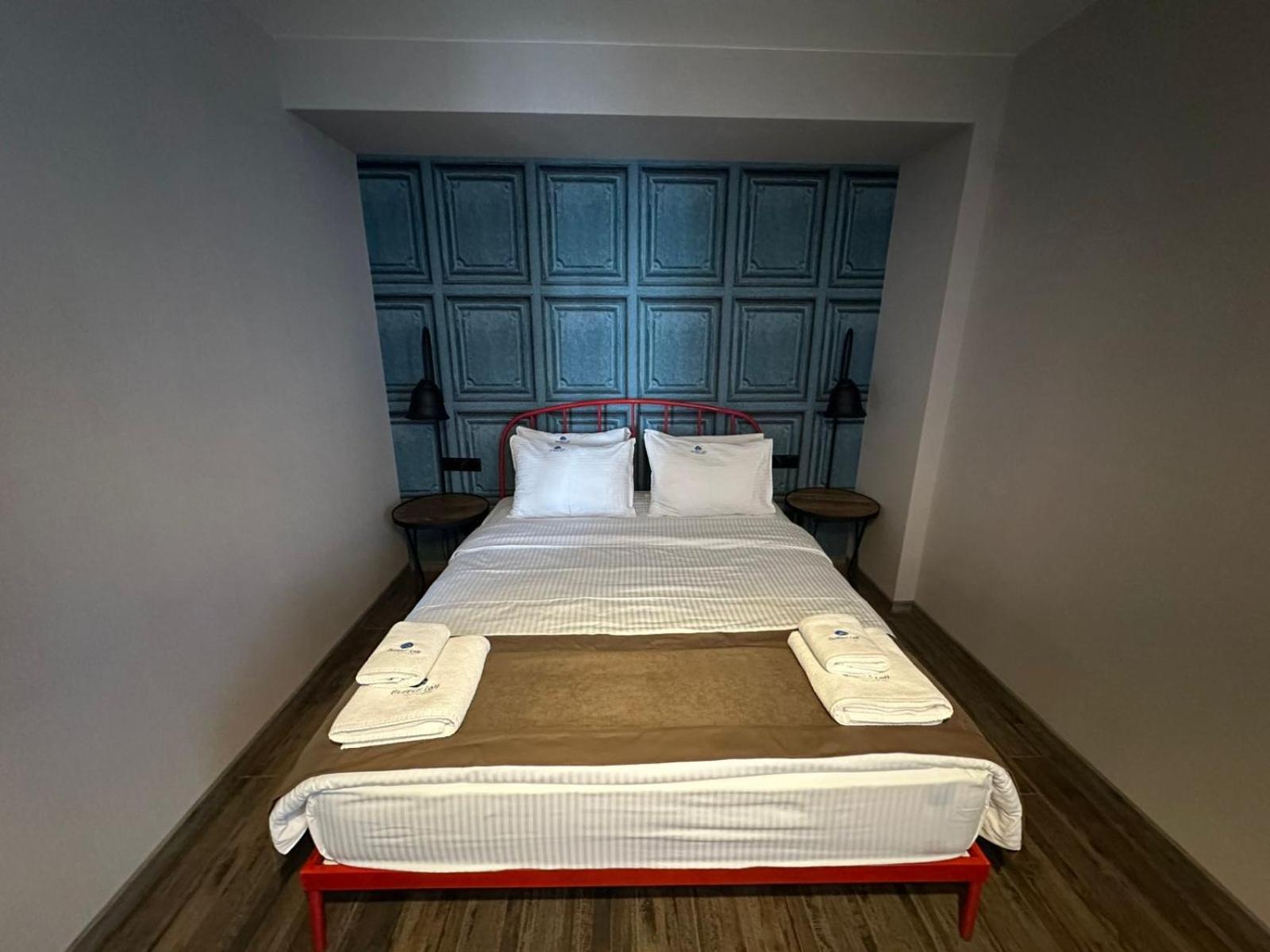 Gudauri Loft Hotel Exterior foto A bedroom at the hotel